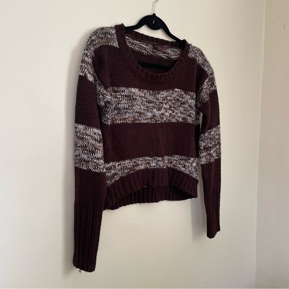 Takeout | Brown Striped Crop Sweater | Size Medium - Picture 2 of 8